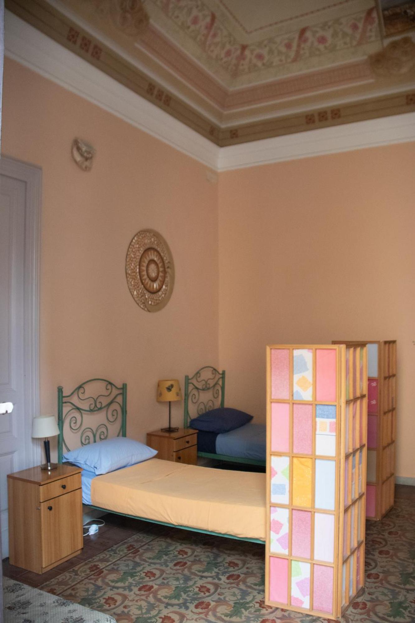 קטאניה Casa Verdi - House Of Travelers מראה חיצוני תמונה