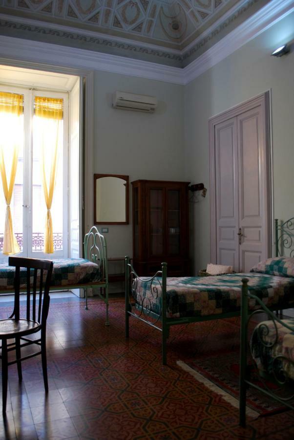 קטאניה Casa Verdi - House Of Travelers מראה חיצוני תמונה